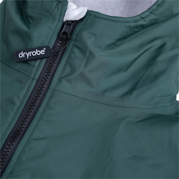 2026 Dryrobe Advance Long Sleeve Changing Robe DALSV3 - Dark Green / Nimbus Cloud